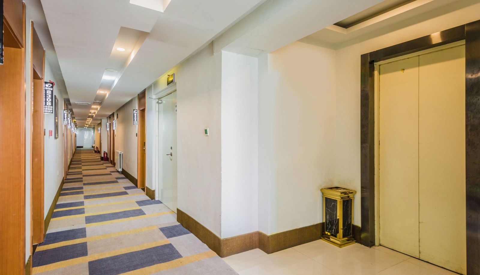 Buitenruimte van het hotel - Shell Hotel (Taiyuan Chaoyang Street Clothing City East Bus Station Store)