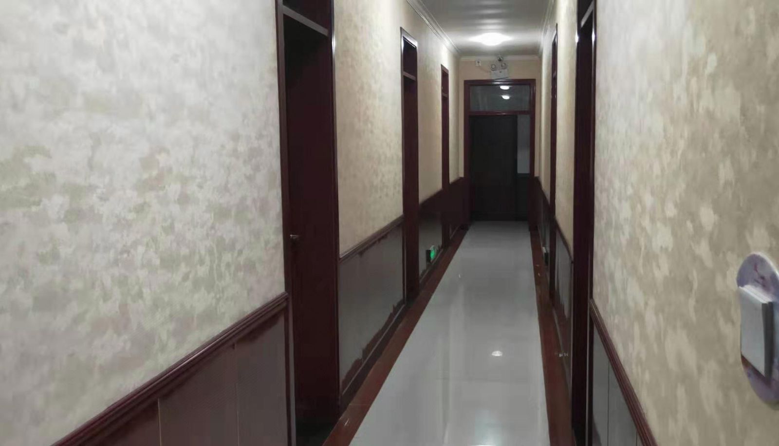 Area esterna dell'hotel - Hongtian Hotel