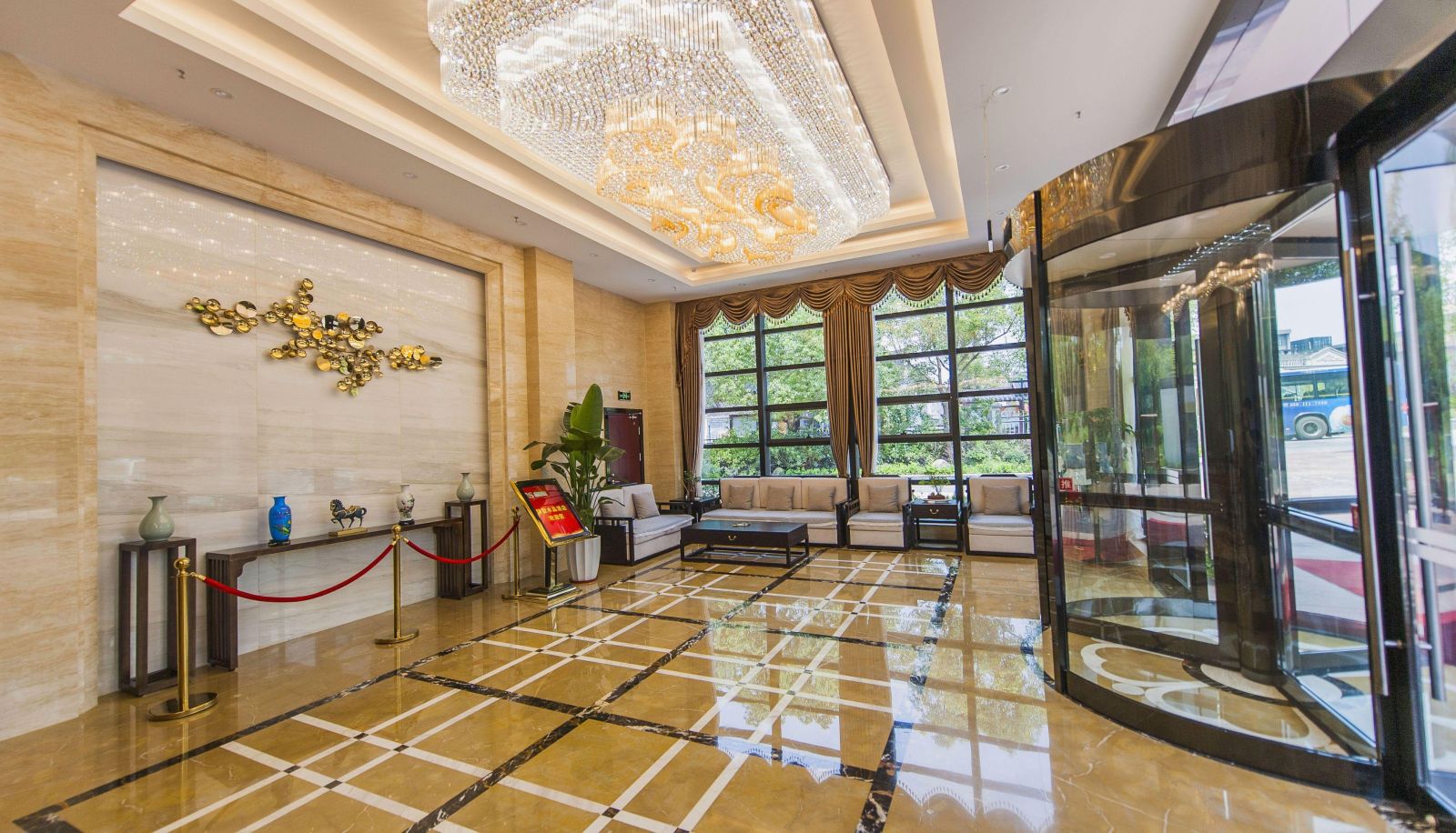 Buitenruimte van het hotel - Green Villa Crystal Selection Hotel (Tangzha Ancient Town Branch)
