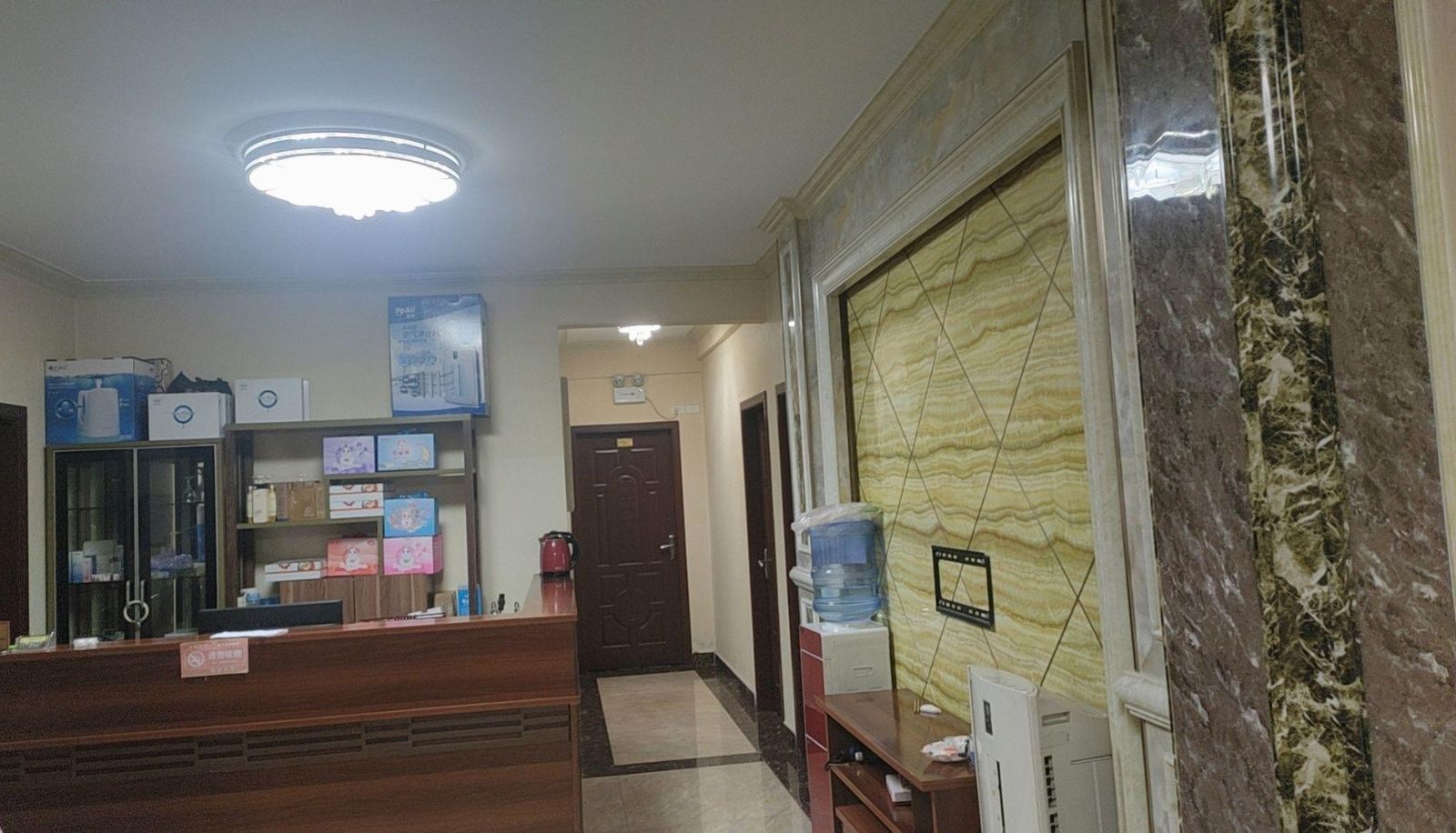 Area esterna dell'hotel - Hailinfeng Hotel