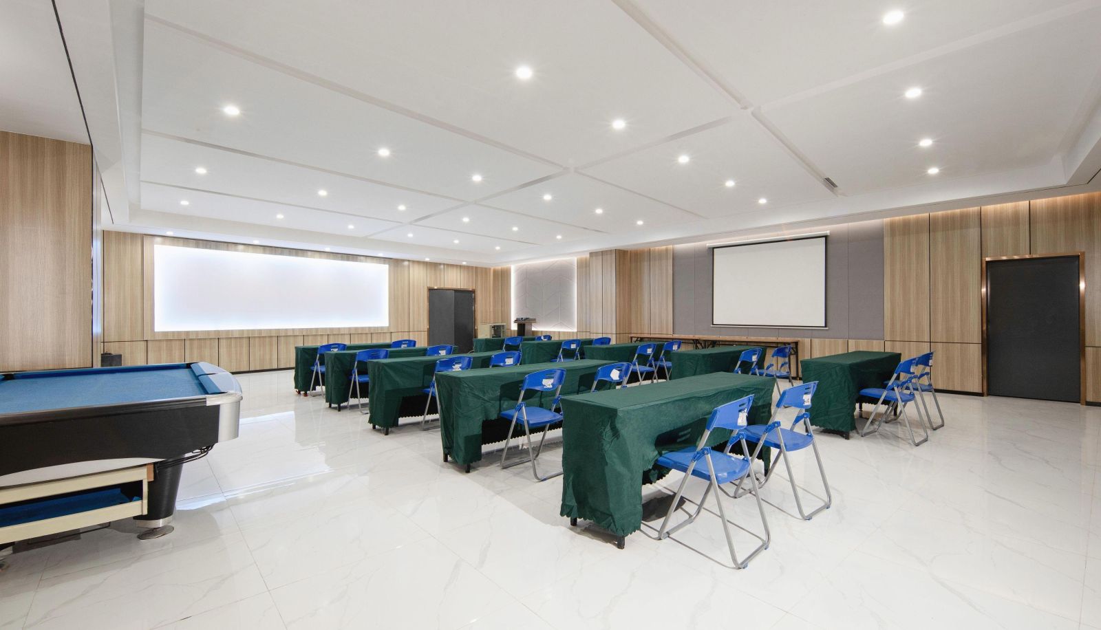 Area esterna dell'hotel - Observation Hotel (Dayun Sports Center Store)