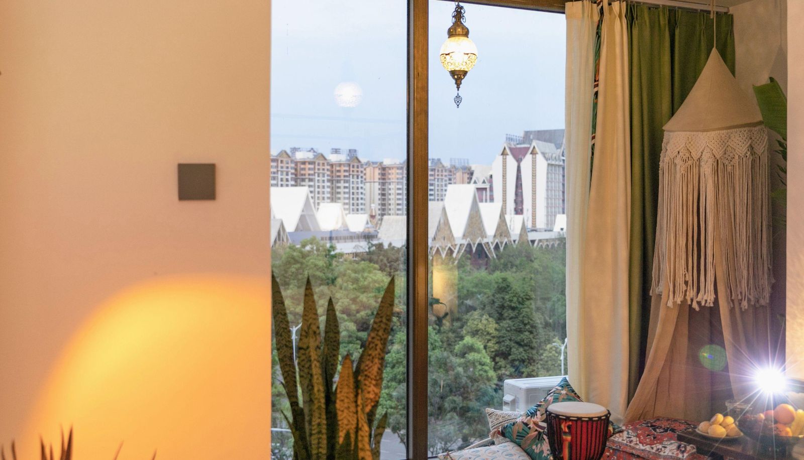 Chambre avec vue sur la montagne - Luchen Shinjuku (Xishuangbanna Jinghong Manchester Branch)
