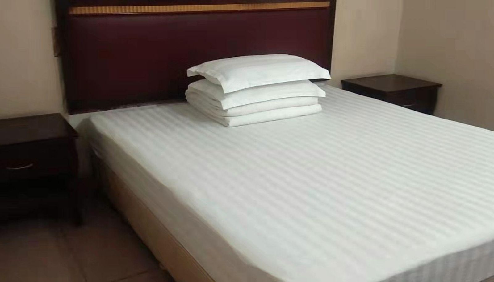 Room - Golden Hair Accommodation