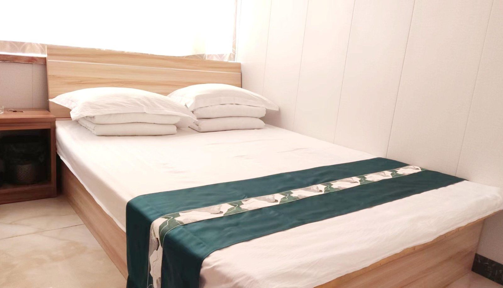 Room - Fengfan Hotel (Railway Station Store)