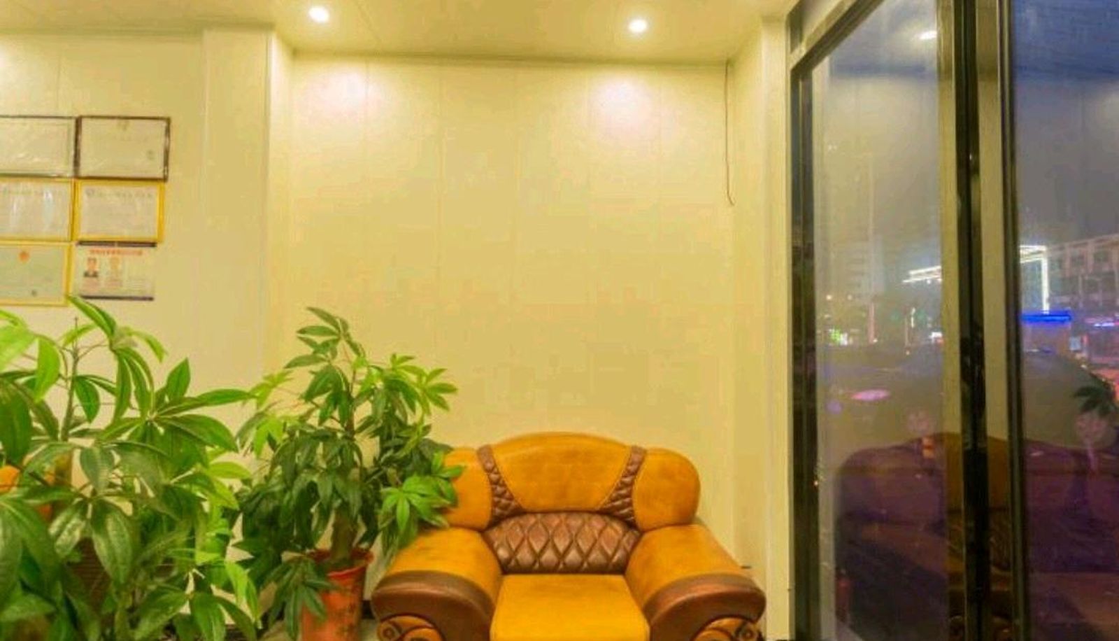 Buitenruimte van het hotel - Jinyu Hotel