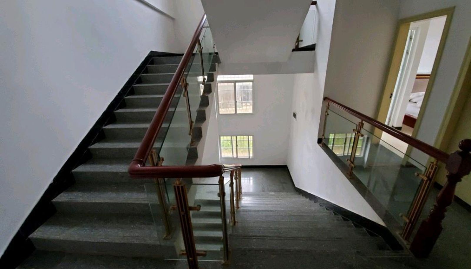 Buitenruimte van het hotel - Xiangtai Hotel