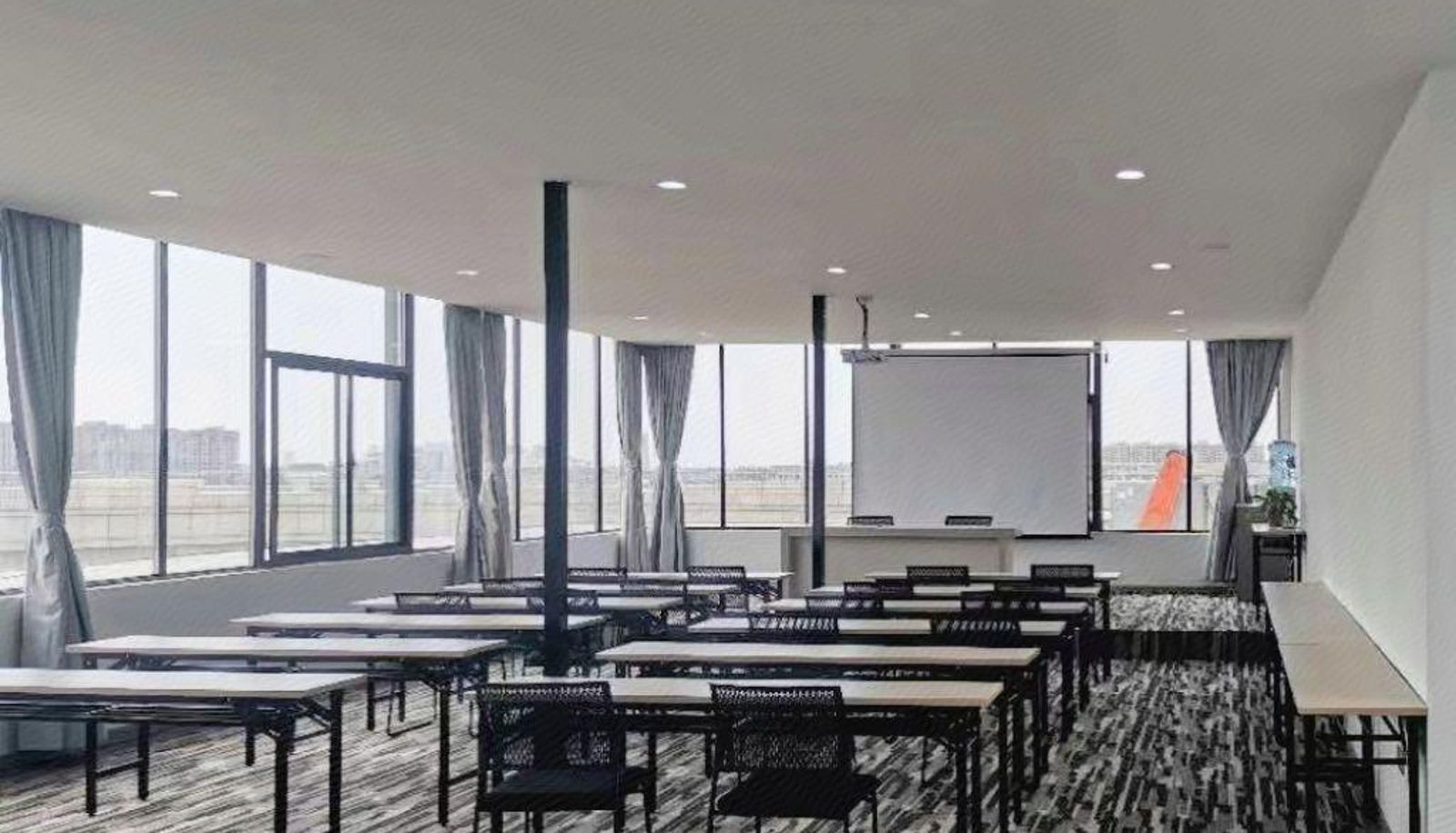 Hotel outdoor area - Feifan Chengpin Hotel (Yancheng Airport Branch)