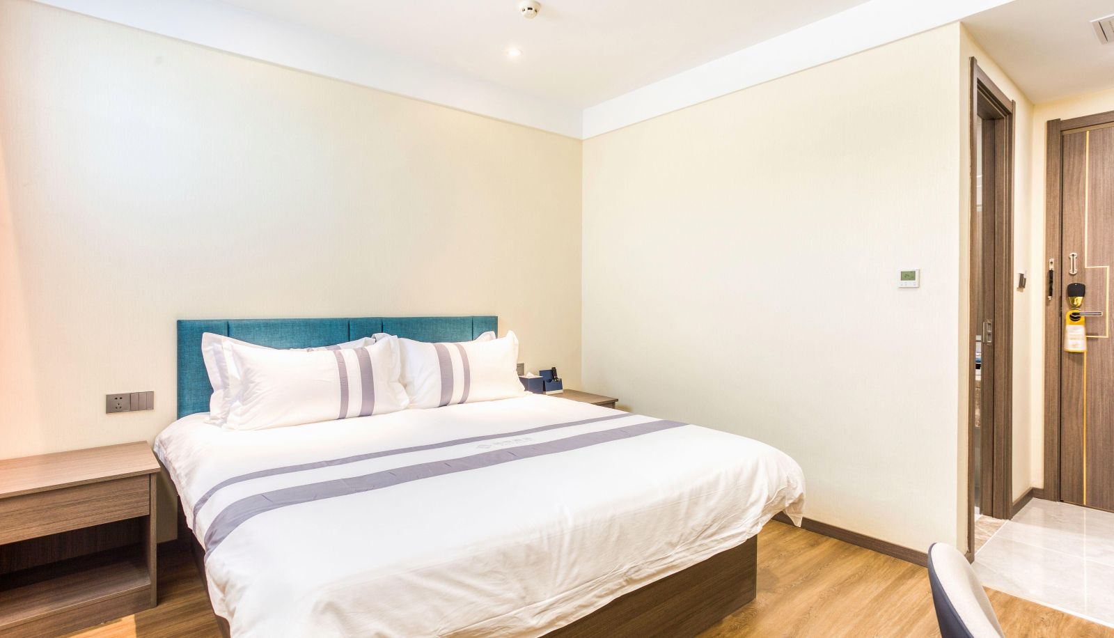 Business room - Platinum Yue Business Hotel