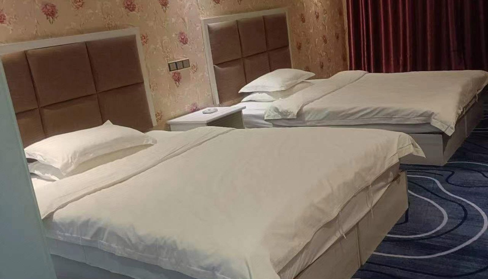 Business room - Jinsha Hotel (Shangcai Bus Station Store)