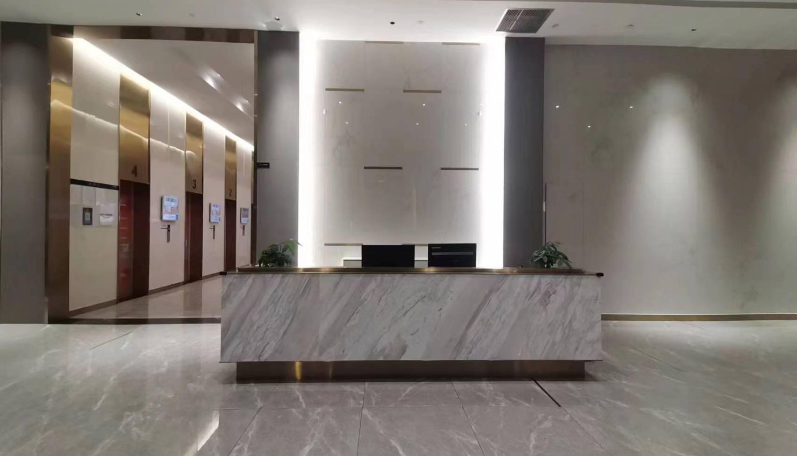 Zona exterior del hotel - Lanhang Chain Apartments (East Suburban Memory Subway Station B1 Exit Store)