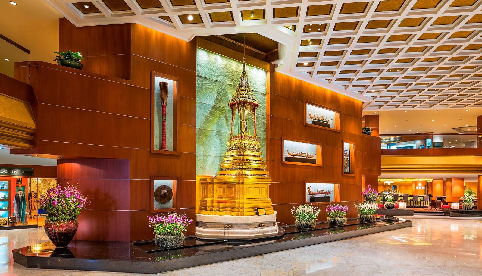Hall - Royal Orchid Sheraton Riverside Hotel Bangkok
