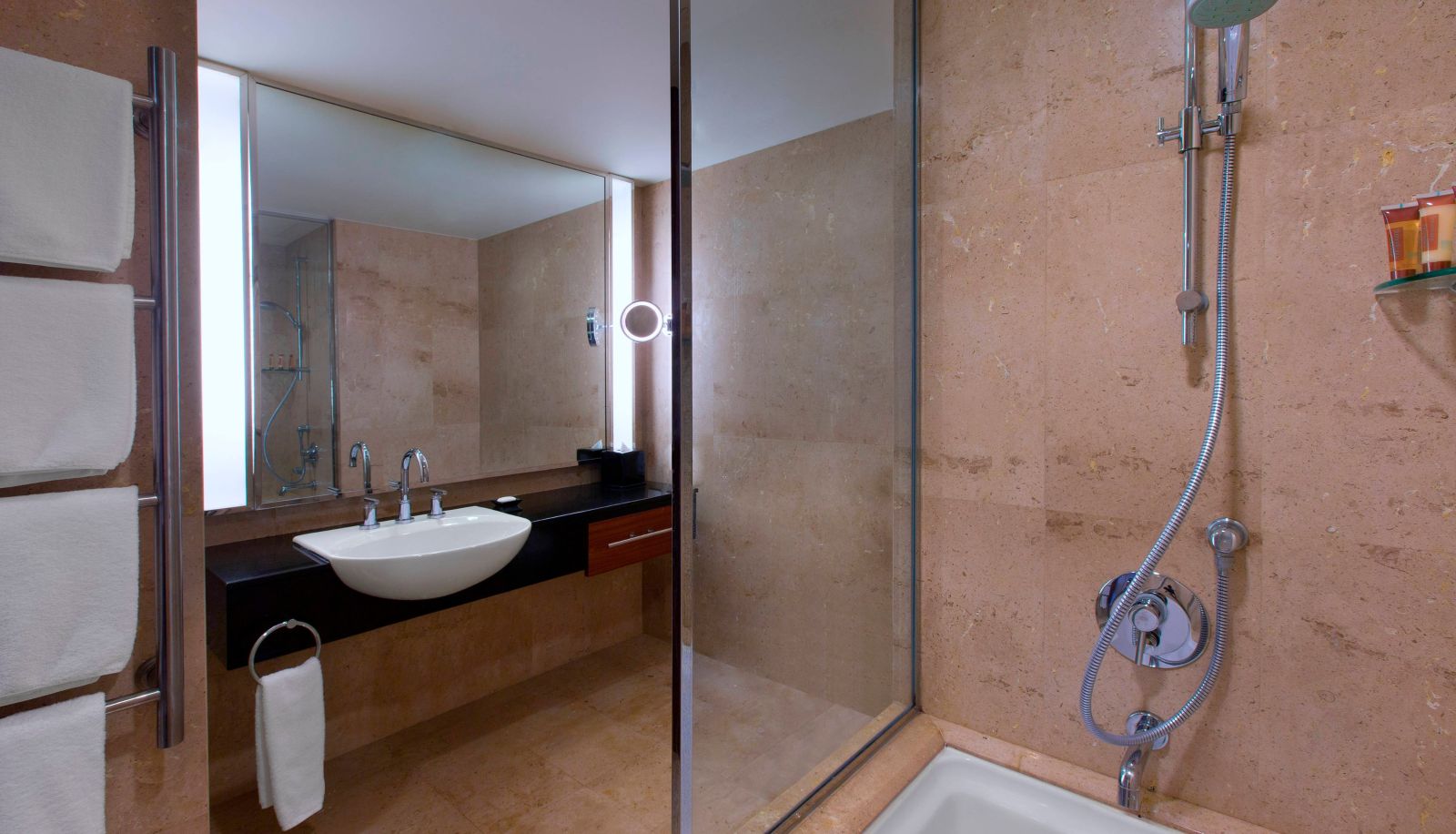 Zimmer - Royal Orchid Sheraton Riverside Hotel Bangkok