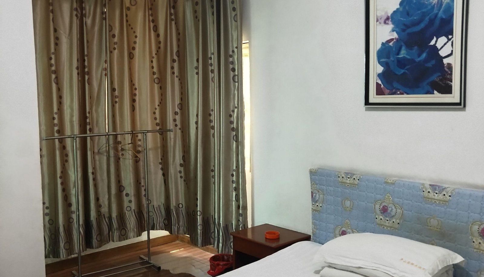 Area esterna dell'hotel - Yaxin Hotel