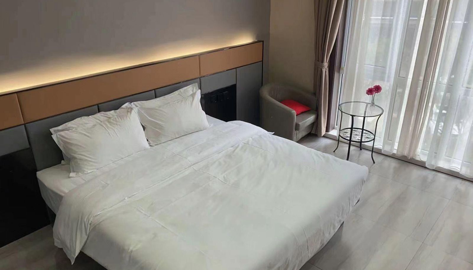 Business-kamer - Delong Home Hotel (Jinan Haina City Bailian Outlets Branch)