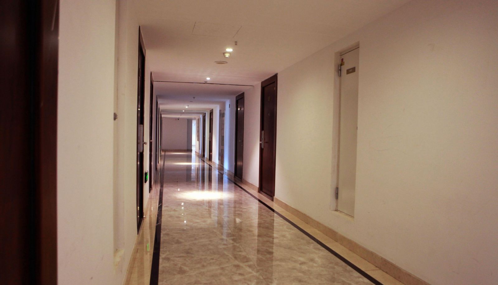 Zona exterior del hotel - Corolla · Hejing Luxury Hotel (Olympic Center Subway Station Store)