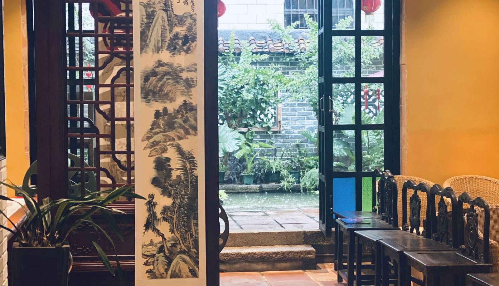 Buitenruimte van het hotel - Sudi Bieyuan