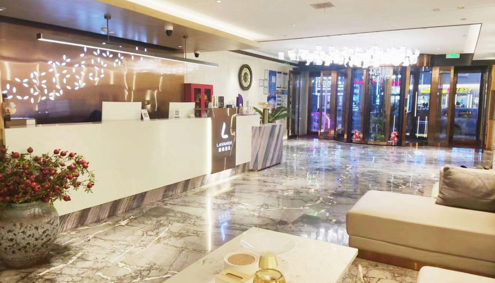 Area esterna dell'hotel - Li Feng Hotel (Wuchang Guanye Commercial Street Store)