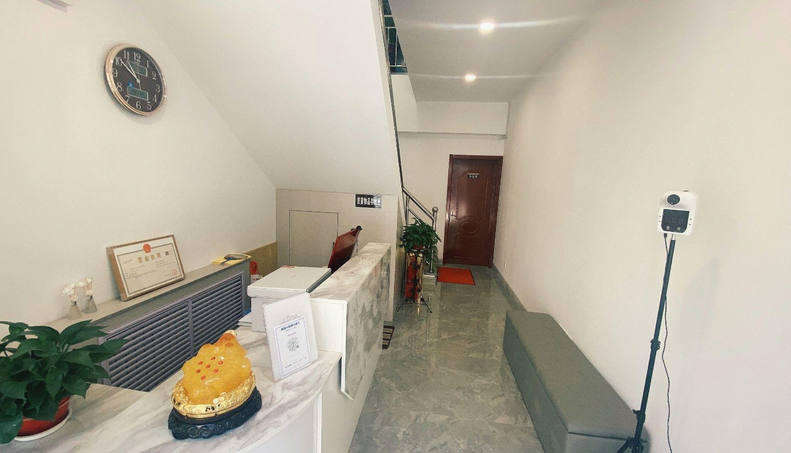 Zona exterior del hotel - Jinjia Business Travel Hotel