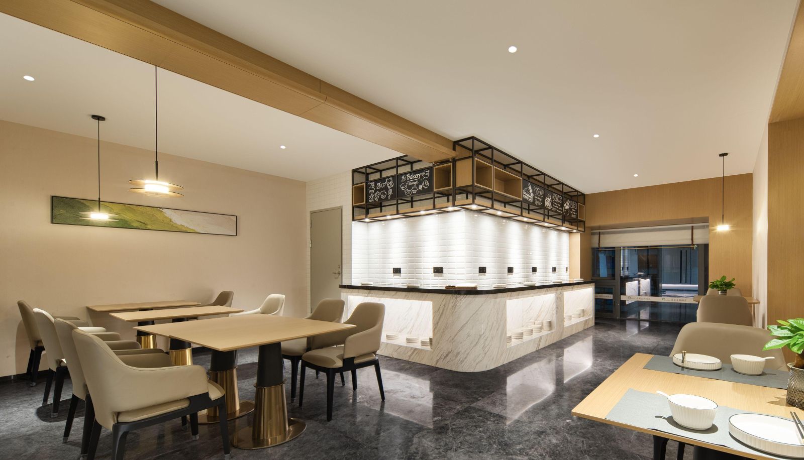 Buitenruimte van het hotel - Felix Hotel (Phoenix Mountain Gymnasium Store)