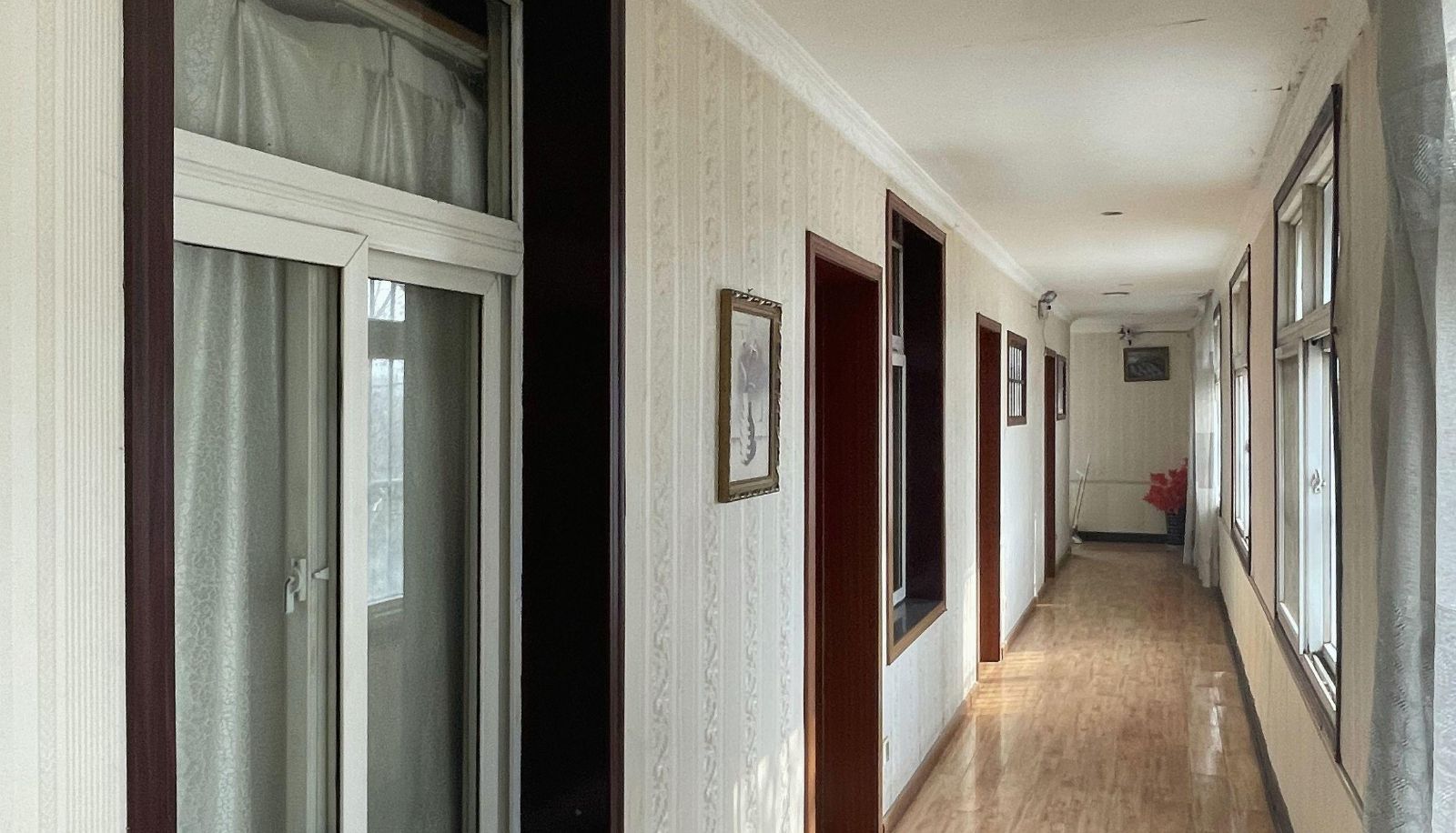Zona exterior del hotel - Jinyin Hotel