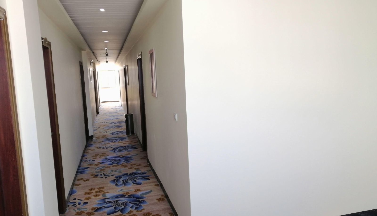 Zona exterior del hotel - Hongxu Business Hotel