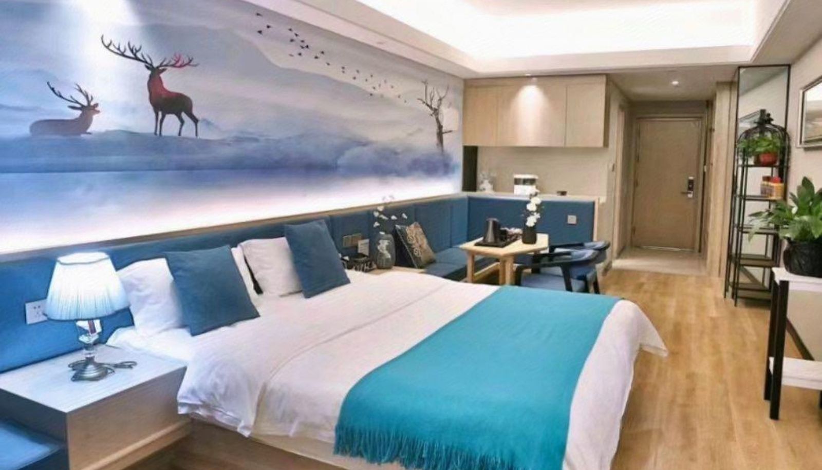 Room with lake view - Moshang Light Luxury Hotel