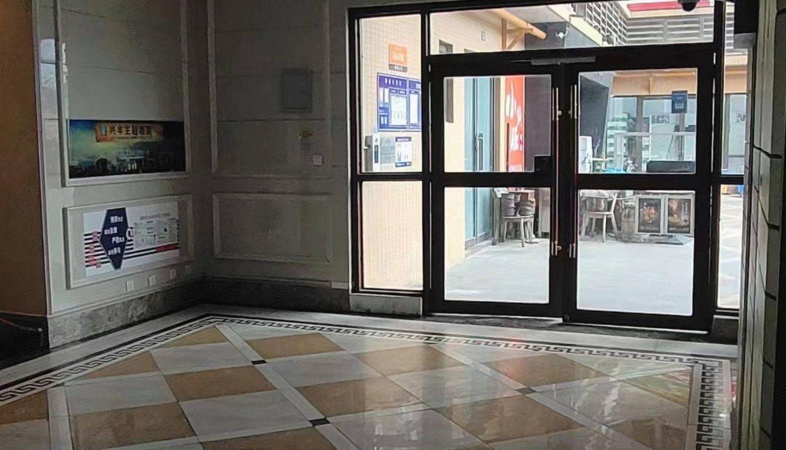 Hotel outdoor area - Yicheng Hotel (Chenglong Campus Branch of Sichuan Normal University)
