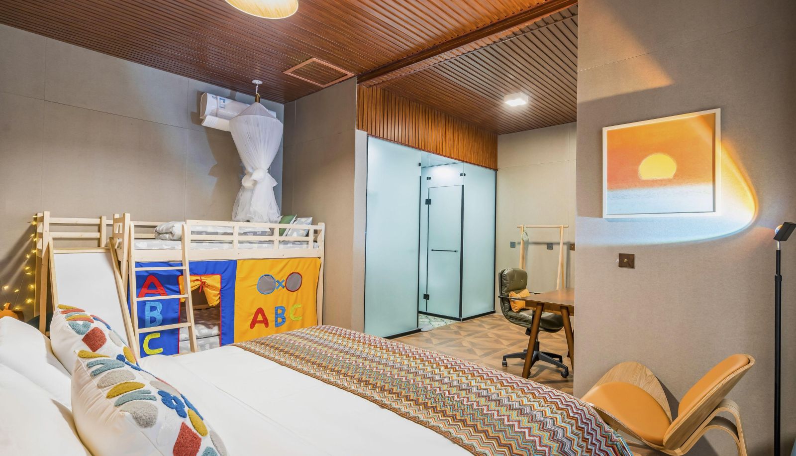 Info - Platinum Hotel (Tianjin National Marine Museum Store)