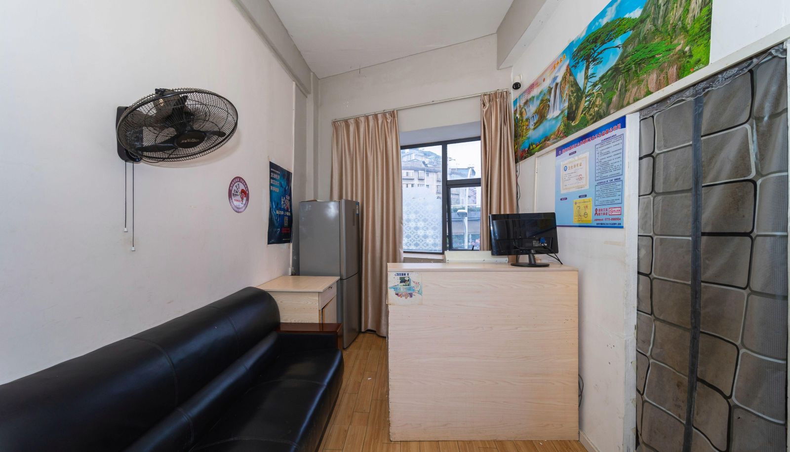Buitenruimte van het hotel - Xinlong Hotel (Guilin North Railway Station Branch)