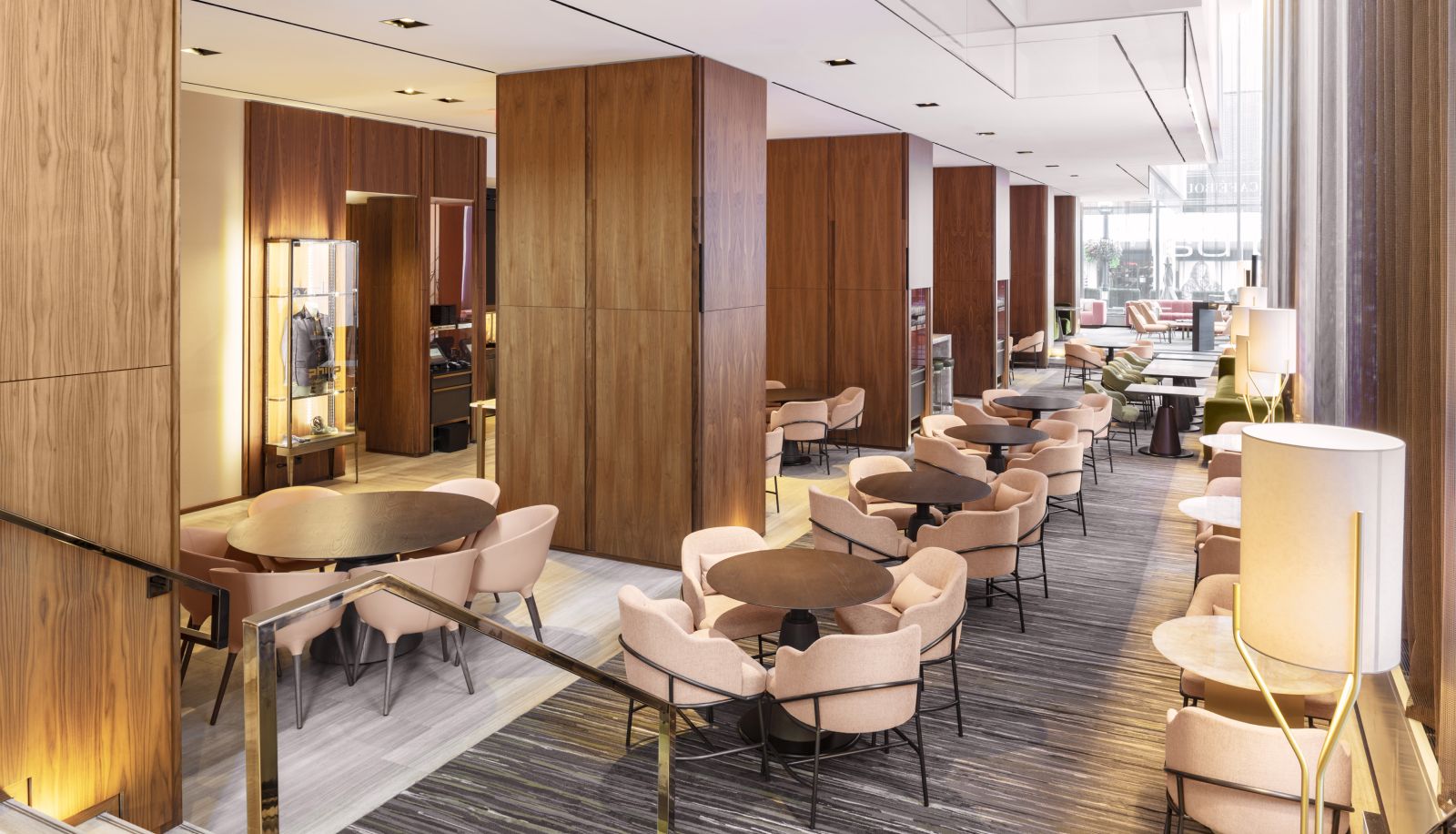 Bar - Four Seasons Hotel Toronto