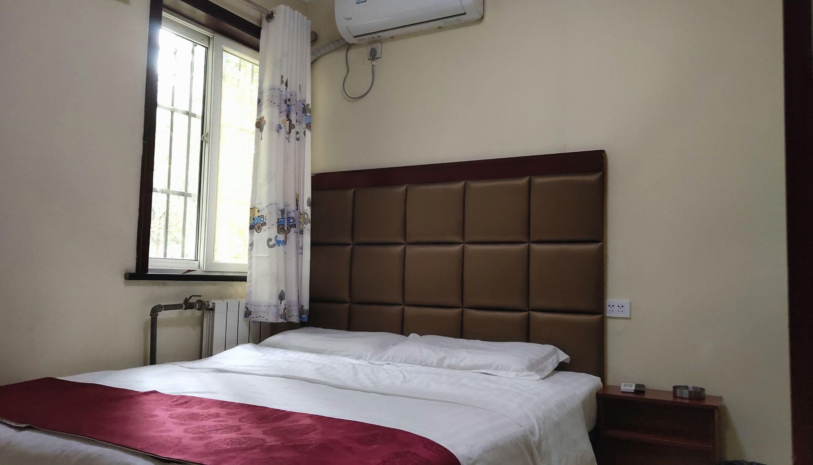 Pokój - There is a hotel