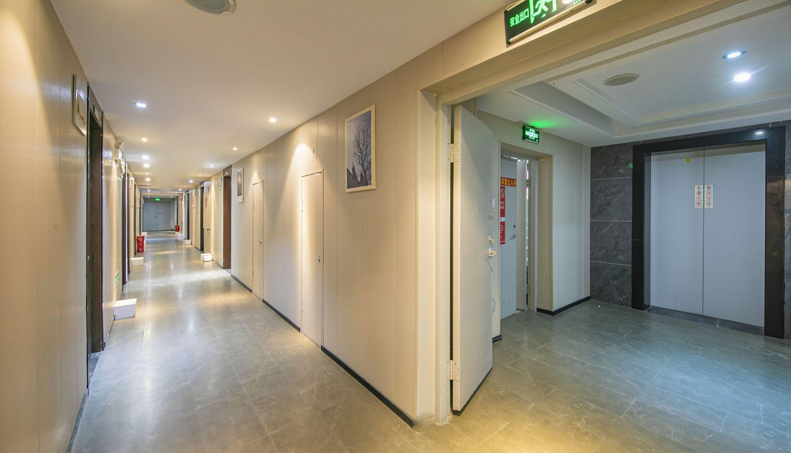 Zona exterior del hotel - Rongyue Hotel (Shangxiahang Yantai Mountain Branch)