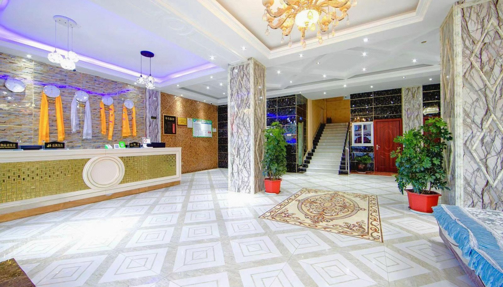 Area esterna dell'hotel - Nanolan Hotel