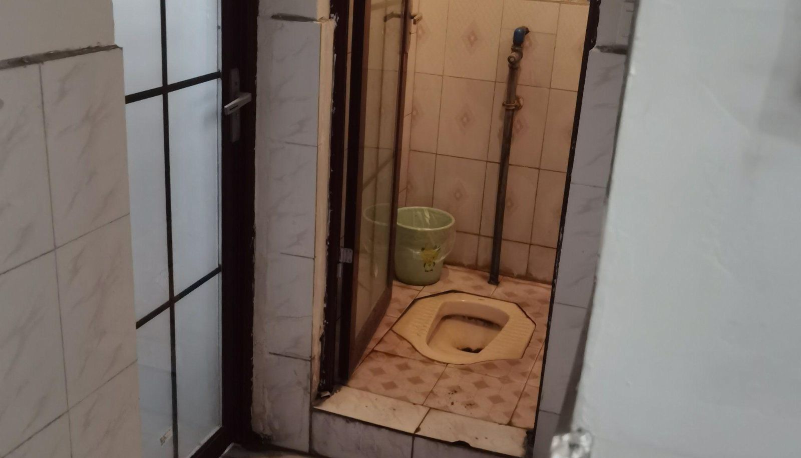 Zewnętrzna część hotelu - Dongyang Hotel