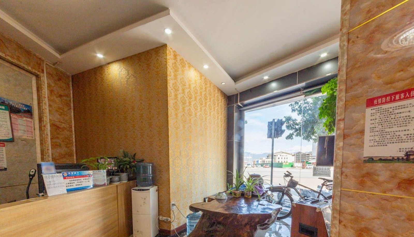 Hotel outdoor area - Hongcheng Hotel (Jianshui Bus Station Branch)