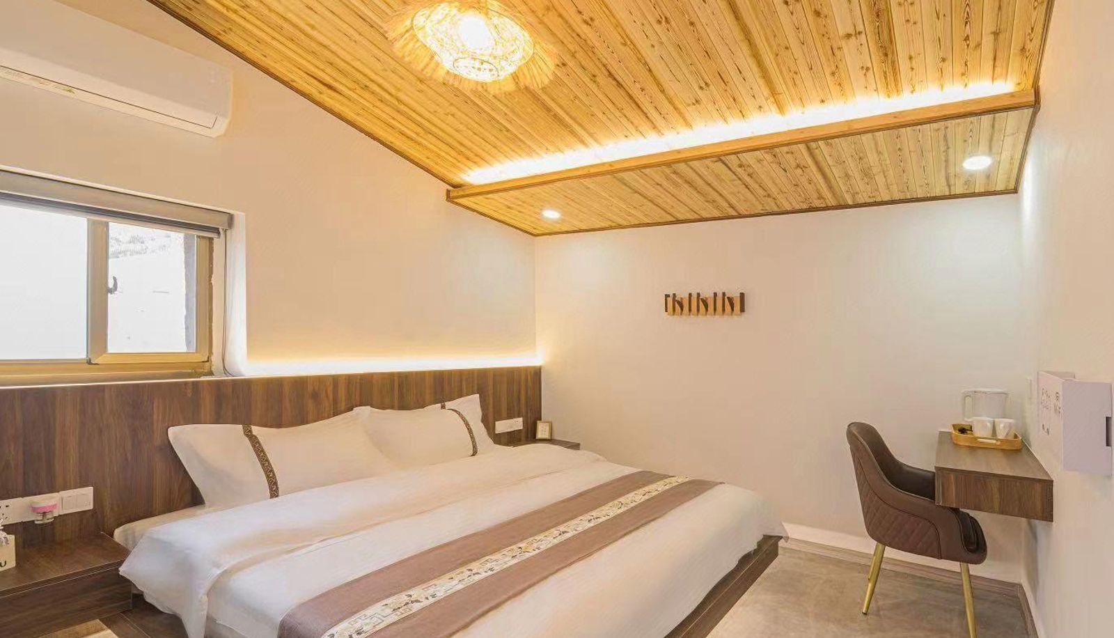 Business-kamer - Tanju Garden