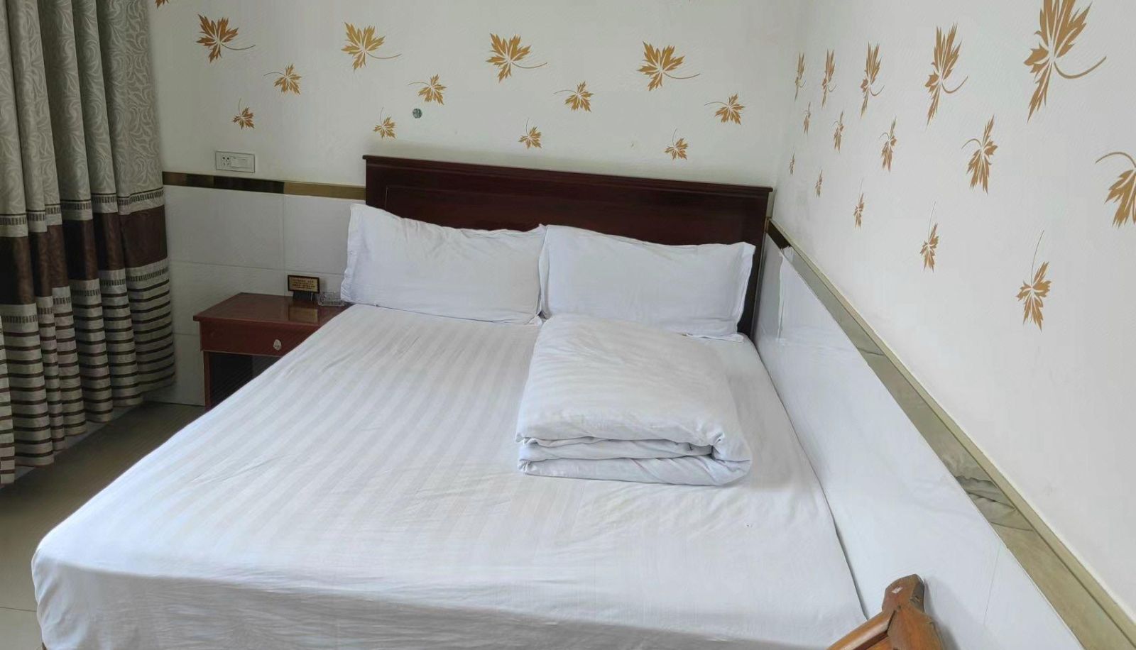Camera - New Century Business Hotel