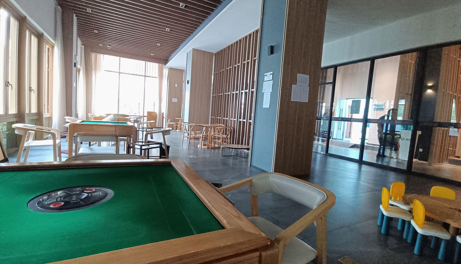 Buitenruimte van het hotel - Xichang Meilv Hotel (Qionghai 17 degree store)