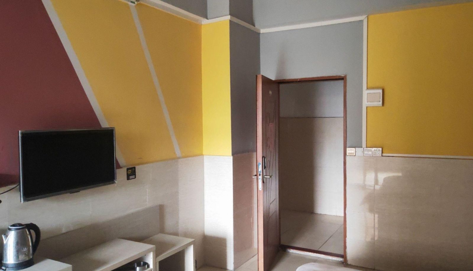 Business room - New Era Mansion