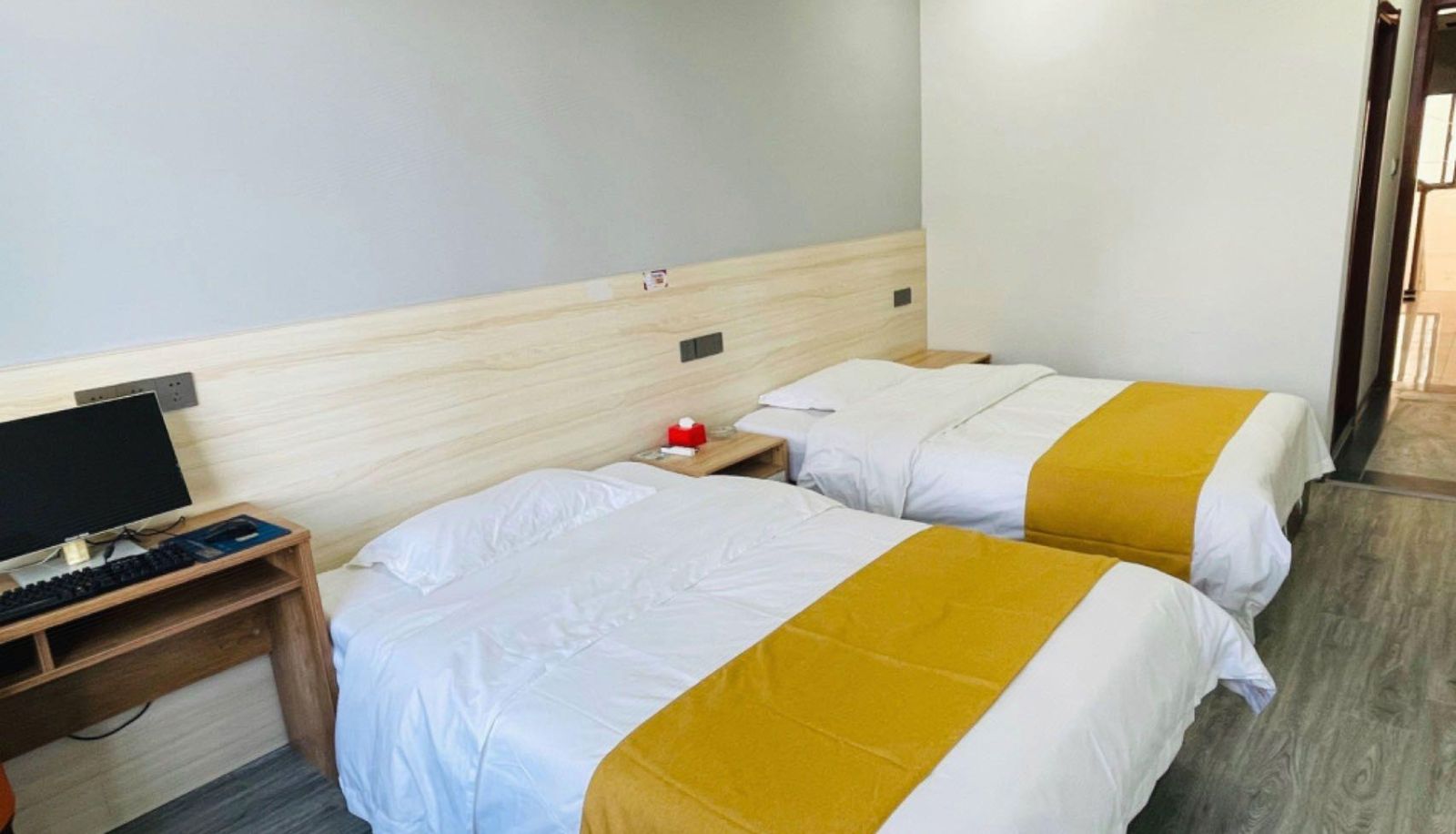 Business-Zimmer - New · Creative Selection Hotel (Greenland Yinghai Branch)