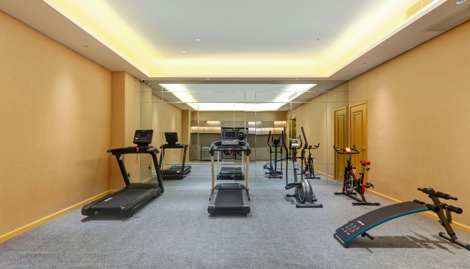 Buitenruimte van het hotel - Vienna International Hotel · Zigong Lantern Park Fanhua Shopping Plaza Store