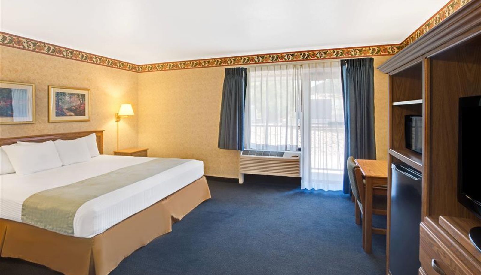 Camera - Travelodge by Wyndham Rapid City