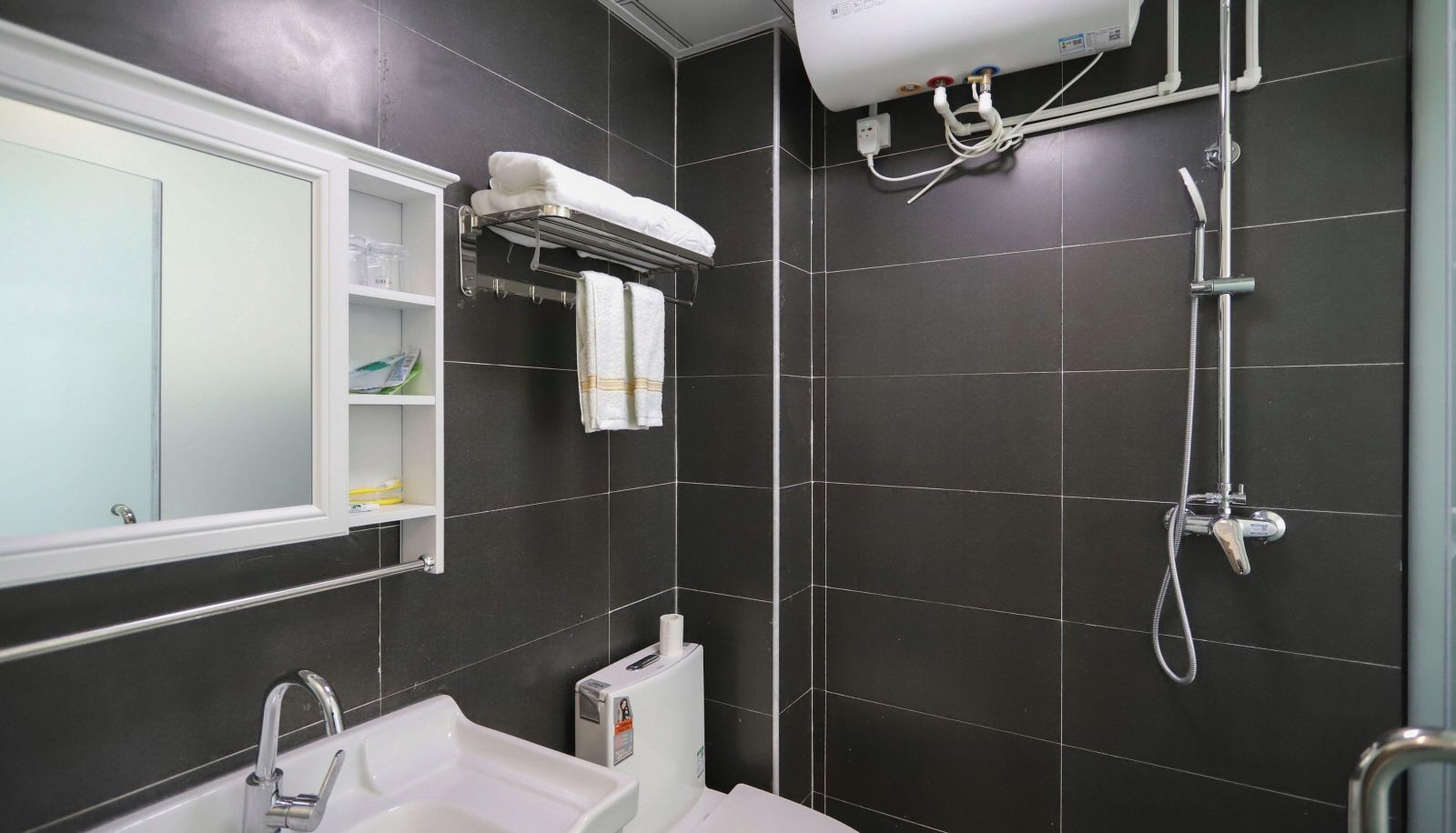 Camera - Jinyang Hotel (Shanxi Children's Hospital Jinyuan District Branch)
