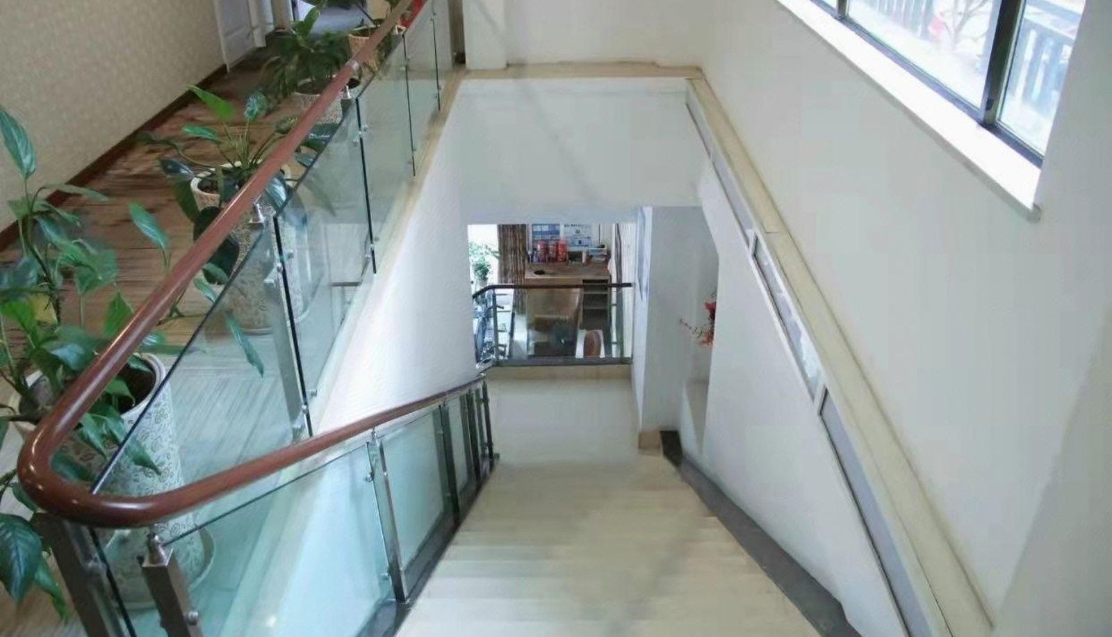Buitenruimte van het hotel - Shiguang Peninsula Hotel (Foreign Language and Foreign Affairs College Store)