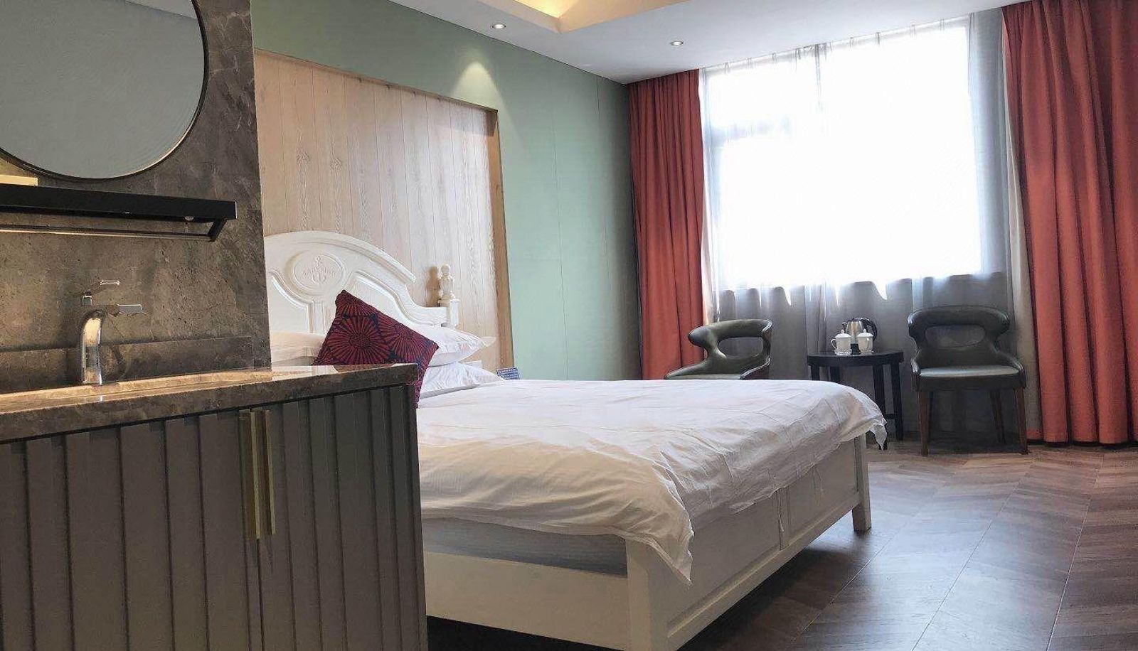 Business-kamer - Taizhou Maitian Yaduo Hotel (Tianhui Plaza Store)