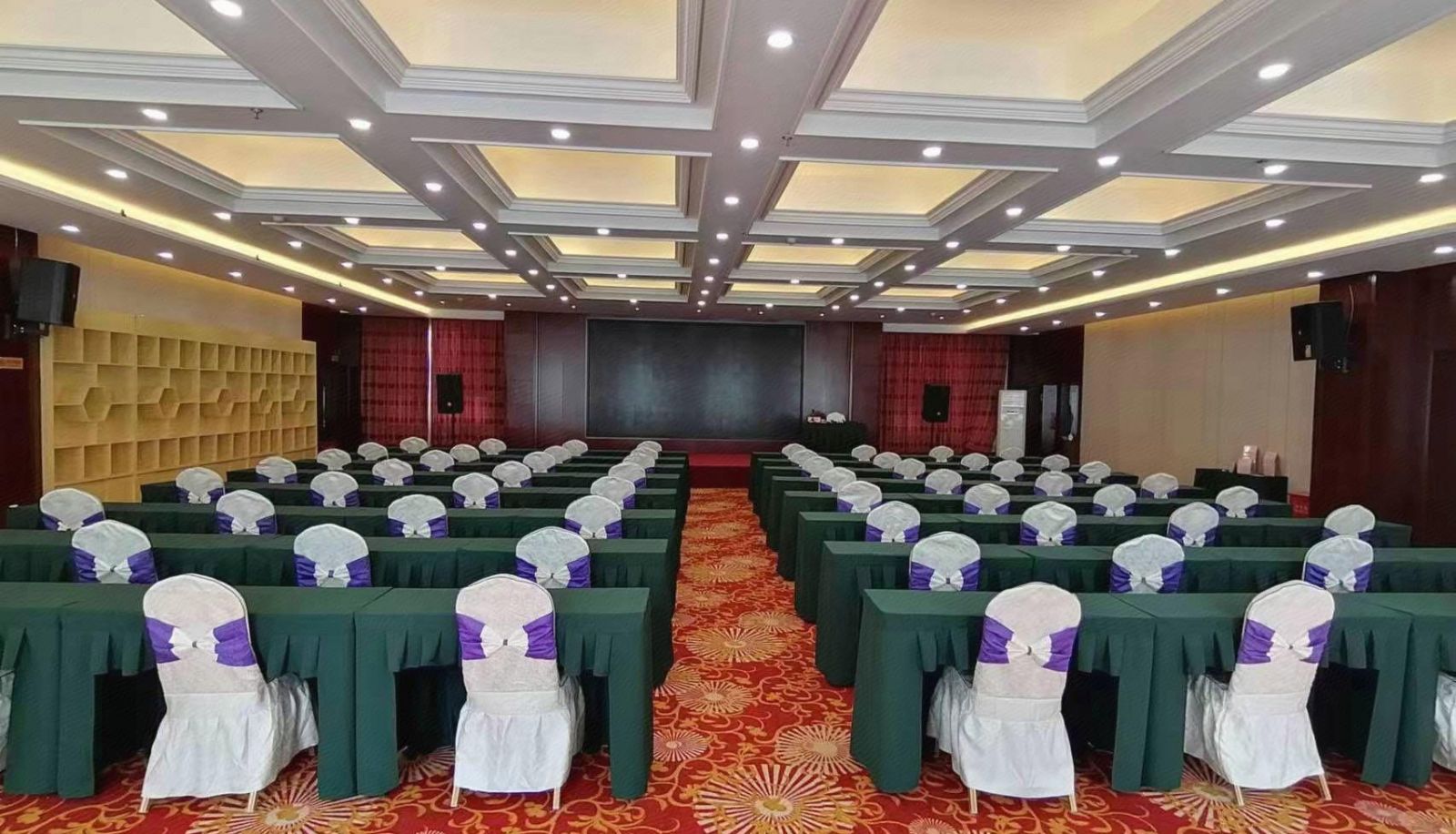 Buitenruimte van het hotel - Hot Spring Tianfu Hotel (Taoyuan Street Branch)