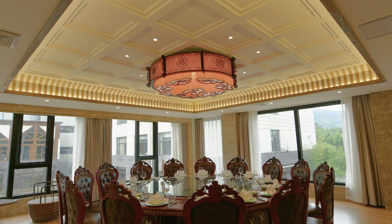 Area esterna dell'hotel - Yixing Fenyuan Shenyang Villa Hotel