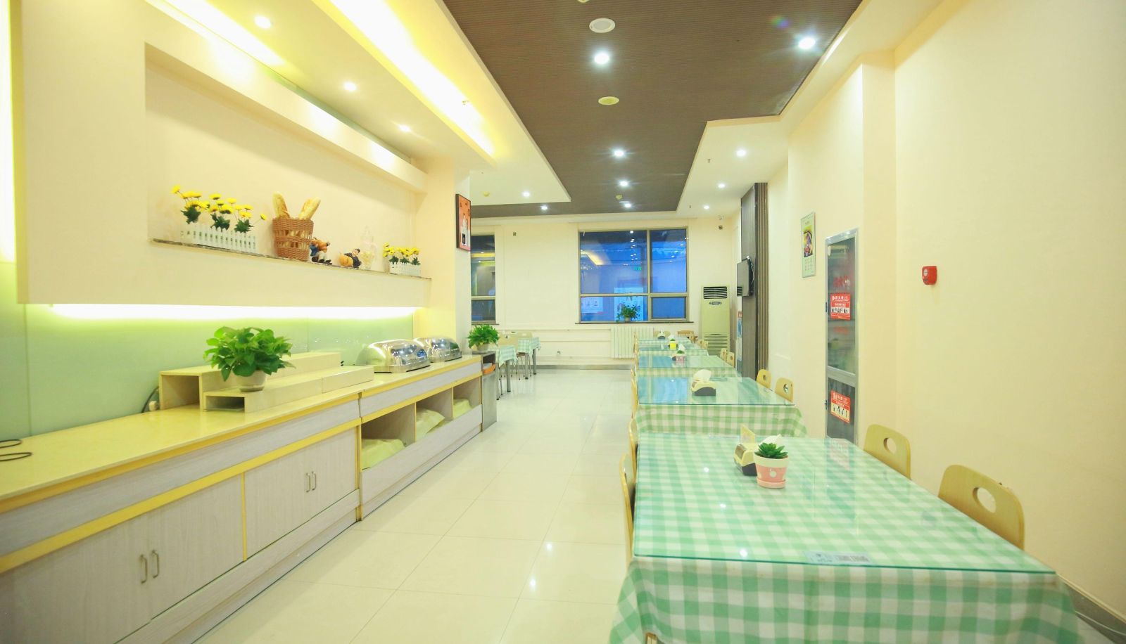 Zewnętrzna część hotelu - Ginza Jiayi · Qingju Hotel (Binzhou Bohai Fifth Road Branch)