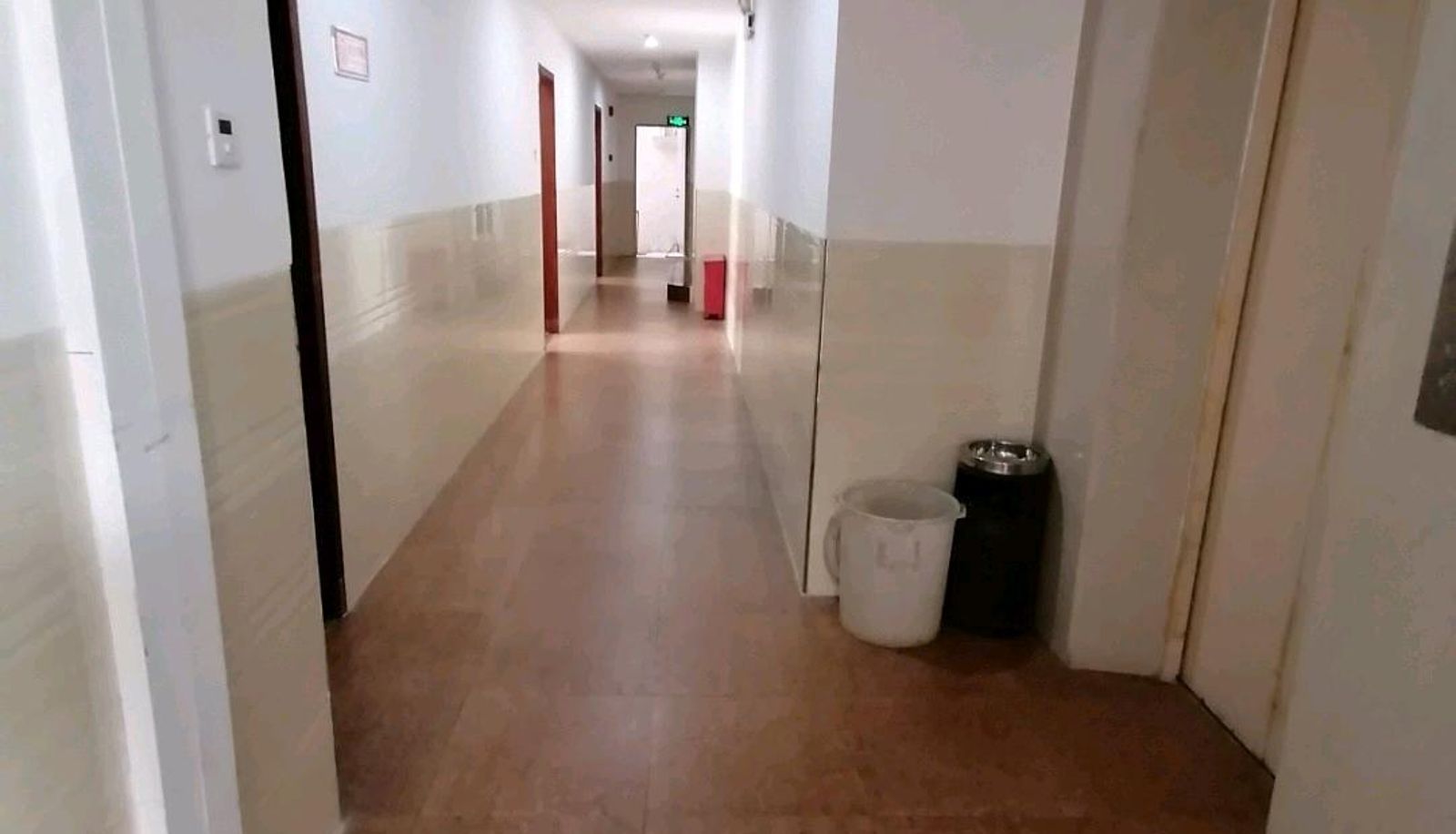 Area esterna dell'hotel - Huangting Hotel
