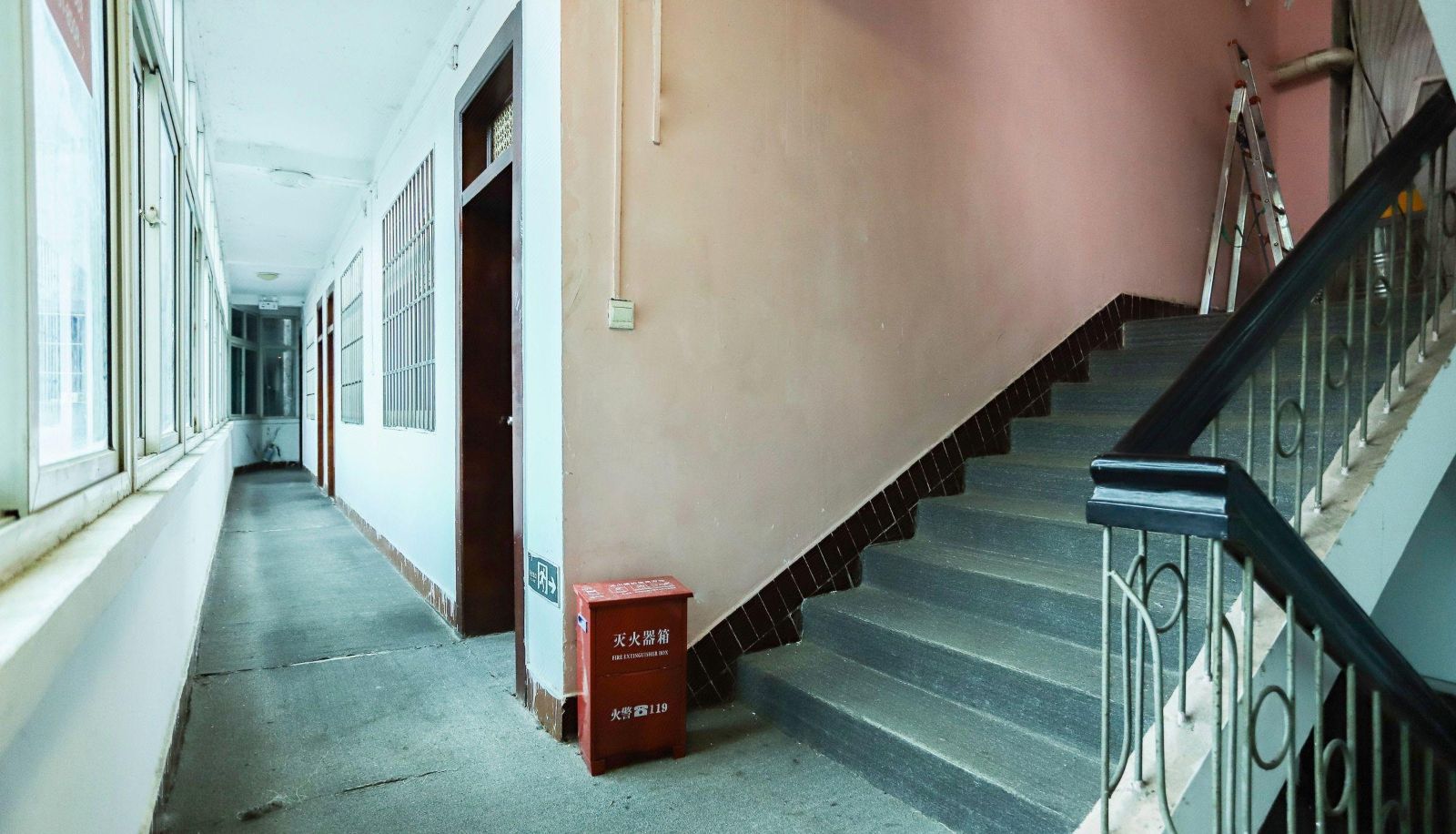 Buitenruimte van het hotel - Shiming Hotel